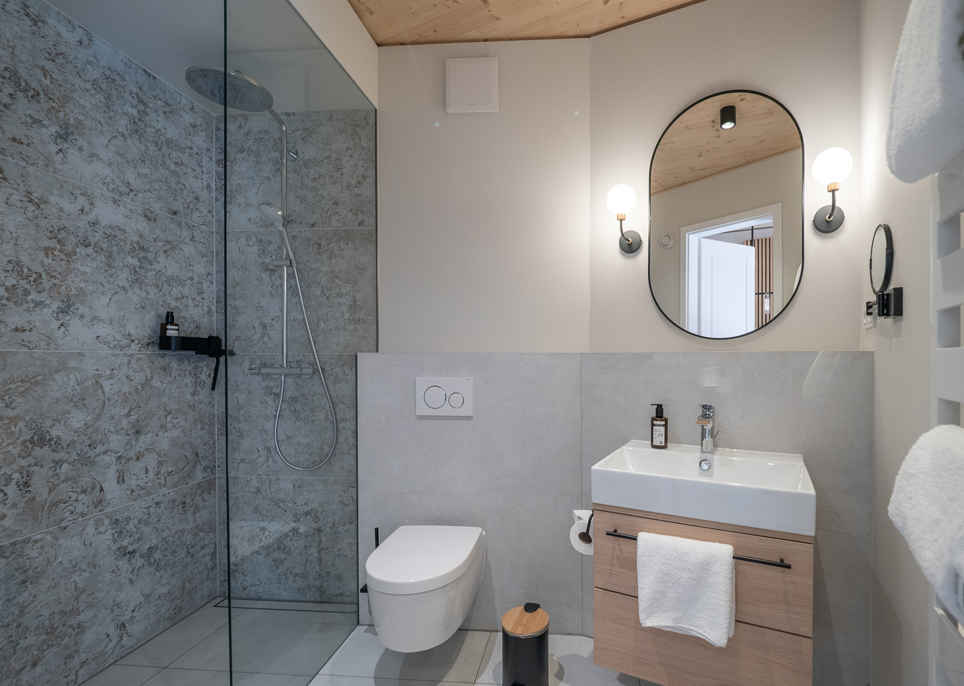 Detailaufnahme Studio Stadtblick ab 209,-*